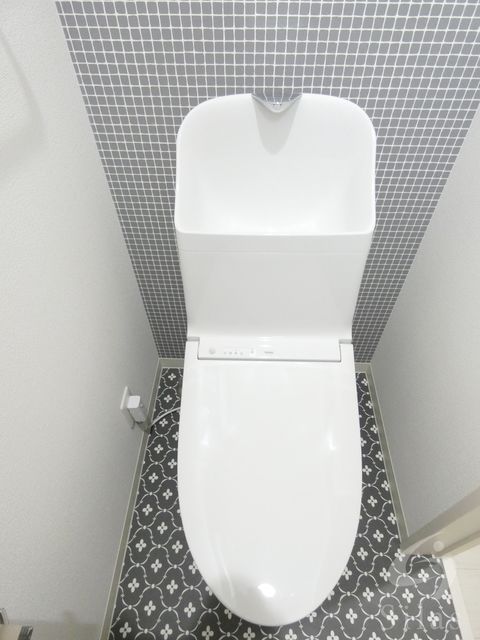 近鉄けいはんな線 荒本駅 徒歩5分 3階建 築6年のトイレ写真