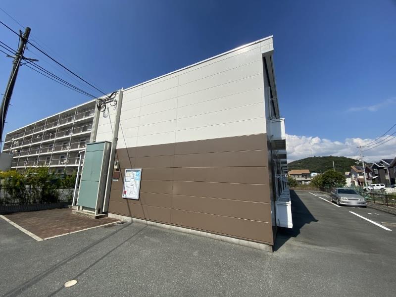 山陽電鉄本線 伊保駅 徒歩16分 築23年