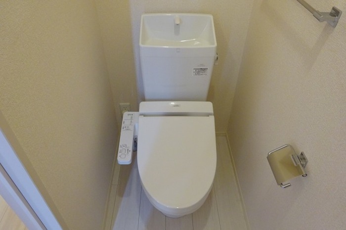 アロスリオのトイレ写真