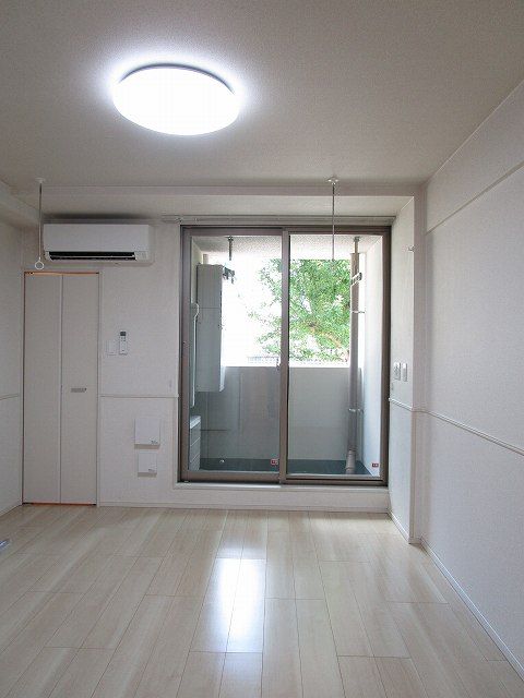 ビリーブの居間写真
