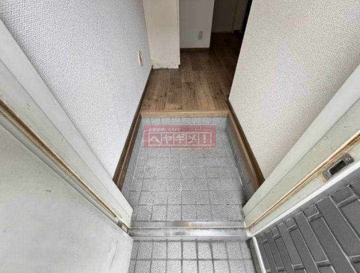 玄関　玄関