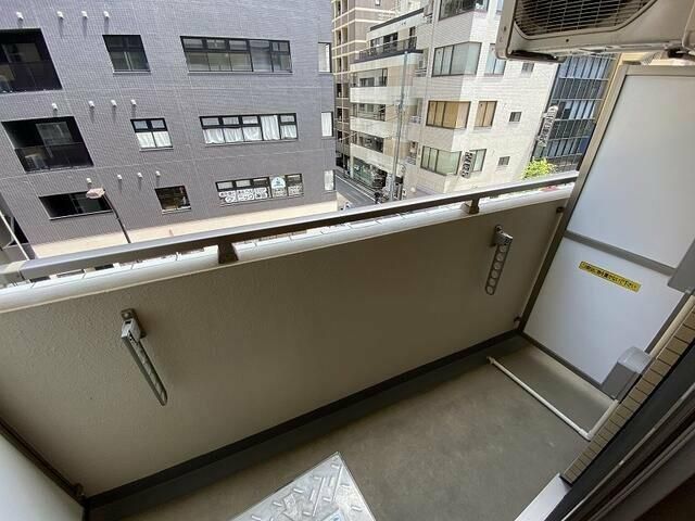 東京メトロ丸ノ内線 淡路町駅 徒歩2分 13階建 築22年の内装写真