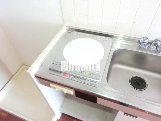 キッチン　※別部屋参考写真