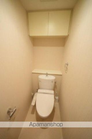 都営三田線 御成門駅 徒歩2分 13階建 築21年のトイレ写真