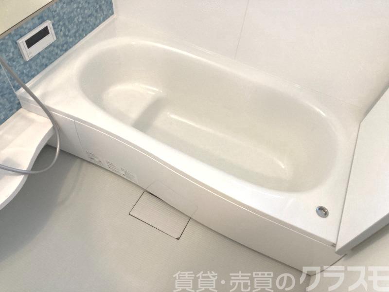 地下鉄御堂筋線 なかもず駅 徒歩25分 3階建 築7年の風呂写真