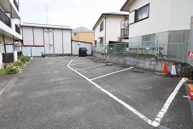 駐車場　★敷地内駐車場です★