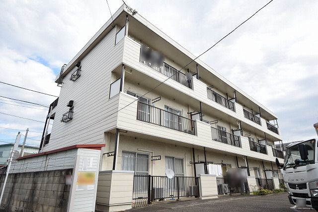 バルコニー　★国領駅徒歩9分・閑静な住宅街のマンションです★