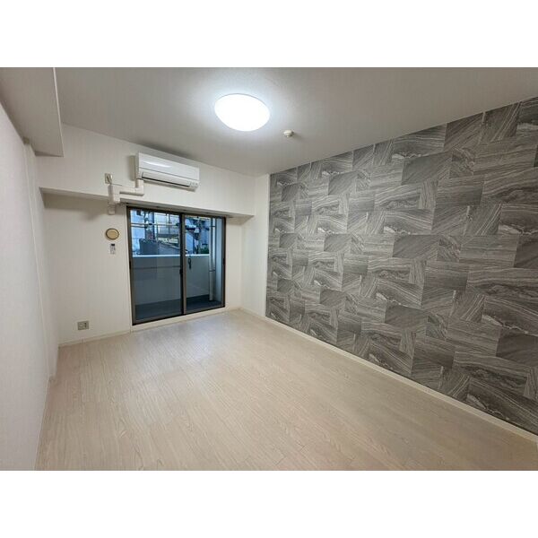 地下鉄名城線 東別院駅 徒歩7分 12階建 築20年の居間写真