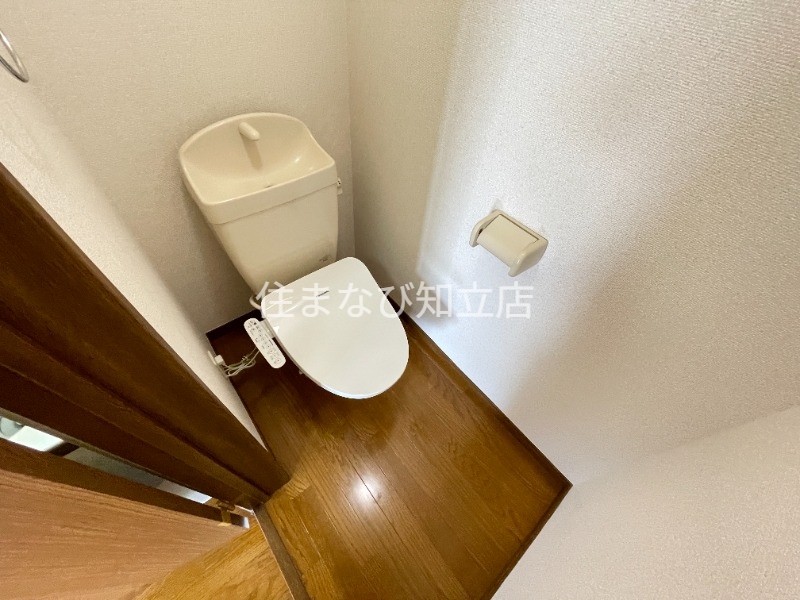 トイレ　別部屋写真