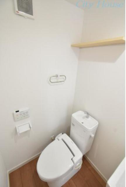 メゾンドソレイユ大塚のトイレ写真