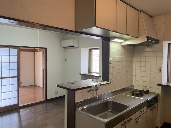 居室・リビング　別号室イメージ写真