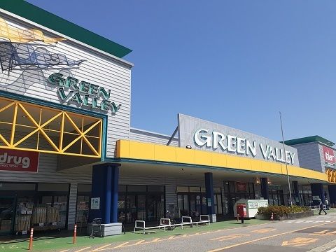 【富山市長附のアパートのショッピングセンター】