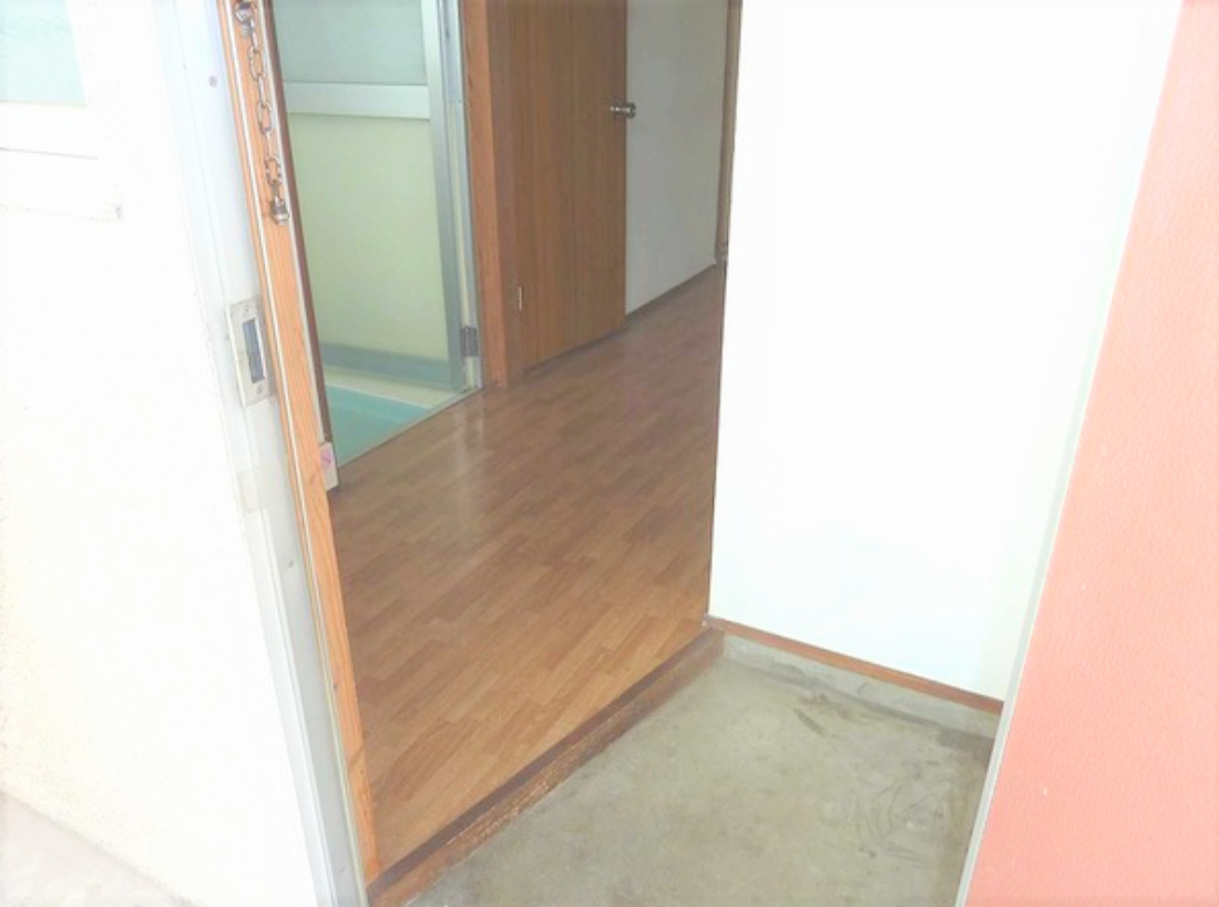 玄関　明るい玄関です