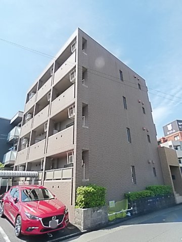 名古屋市中川区荒中町のマンションの建物外観