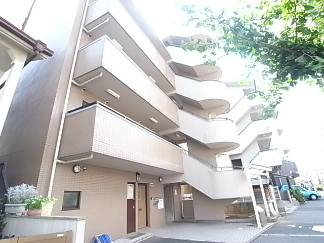 神戸市灘区千旦通のマンションの建物外観