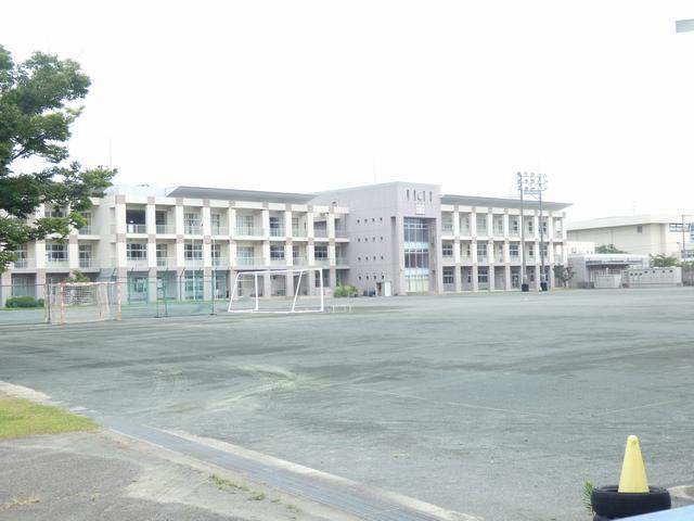 【サンコーポ杉本IIの中学校】