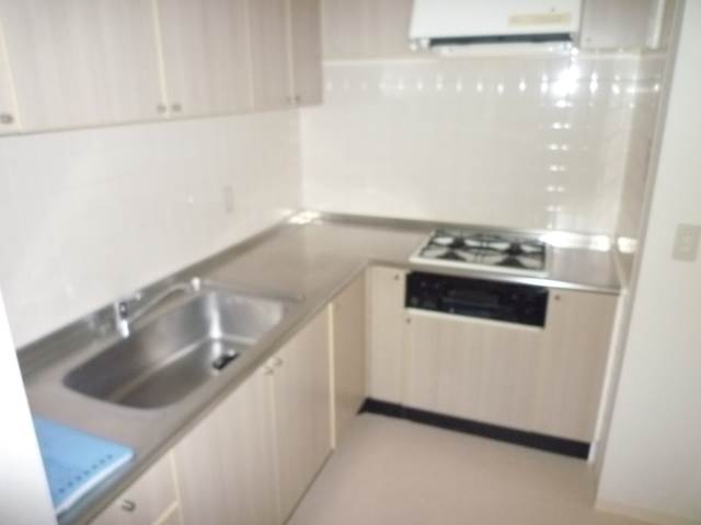 キッチン　３口ガスシステムキッチン♪