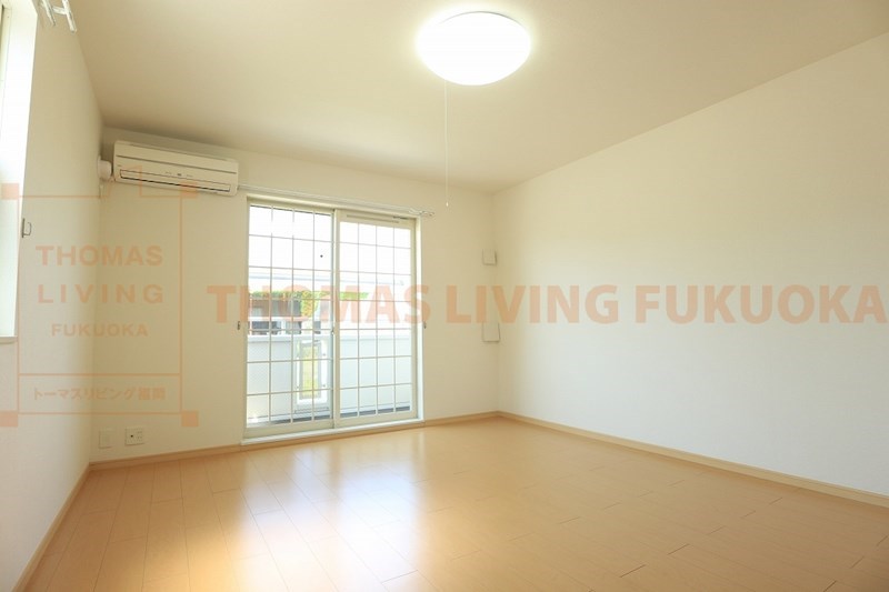 居室・リビング　写真は同型タイプです。