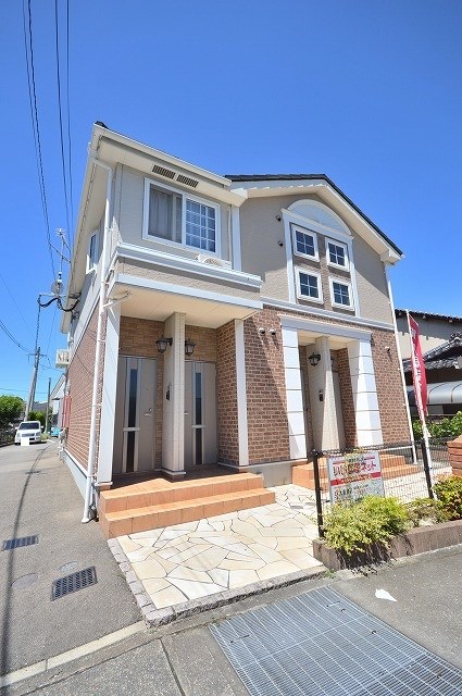 建物外観　志免町でのお部屋探しは、トーマスリビング粕屋店へご相談下さい