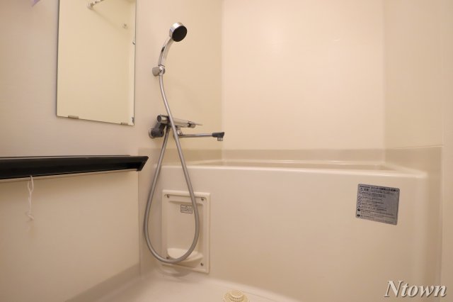 バス・シャワールーム　お風呂です