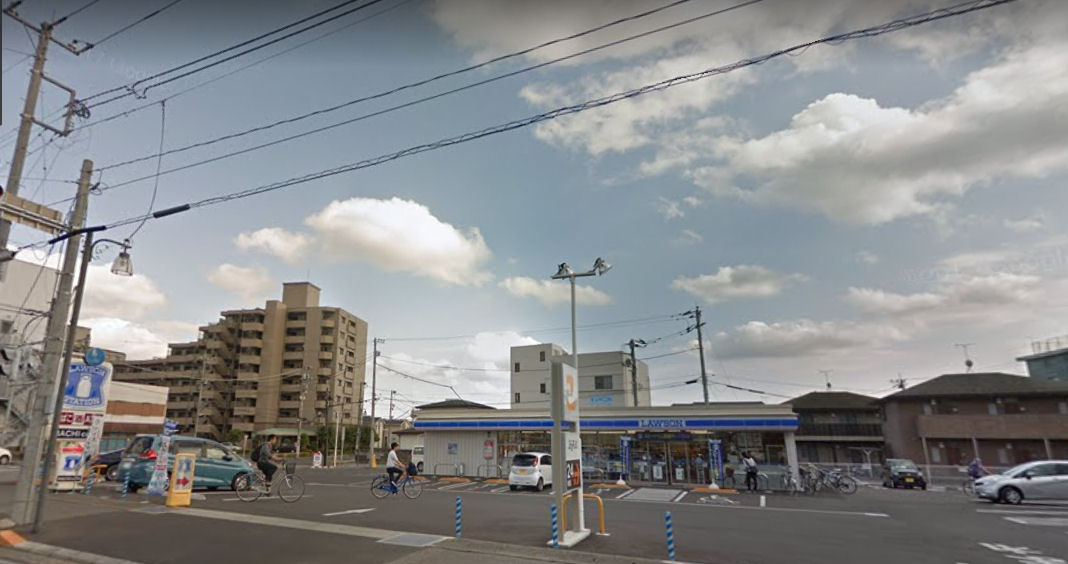 コンビニ　ローソン 宇都宮石井町内野店（コンビニ）まで602m