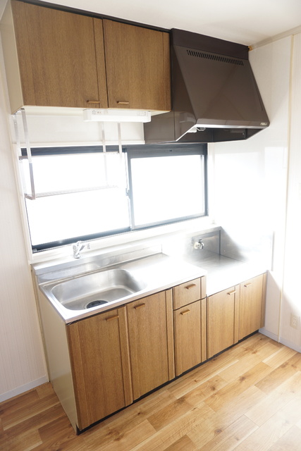 キッチン　２口ガスコンロの置けるキッチンです☆