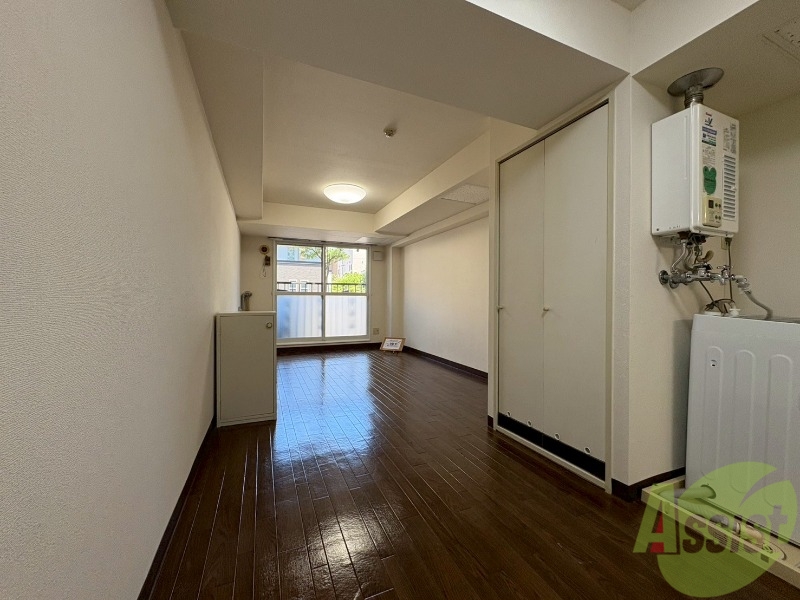 居室・リビング　広くてキレイなお部屋が広がっていて、充実した生活が送れそう。