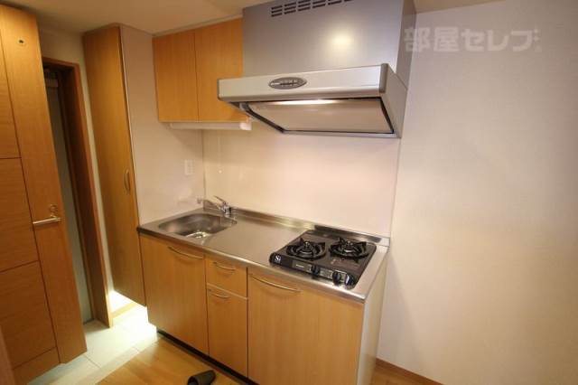 キッチン　イメージにつき実際とは異なります