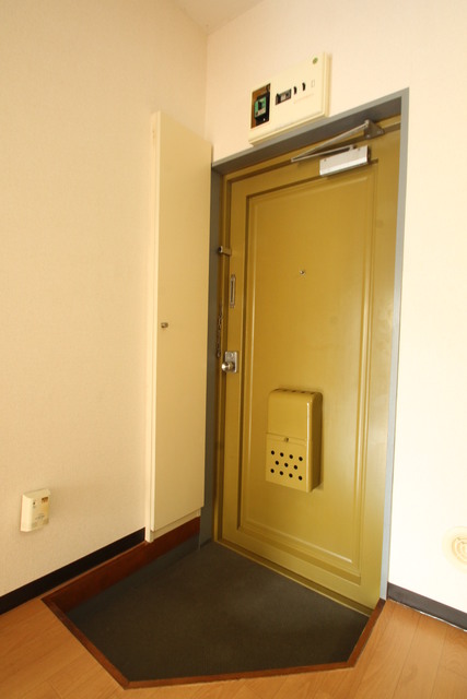 玄関　下駄箱付玄関！