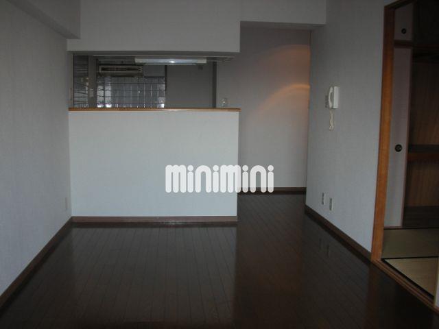 居室・リビング　きれいなリビングです。