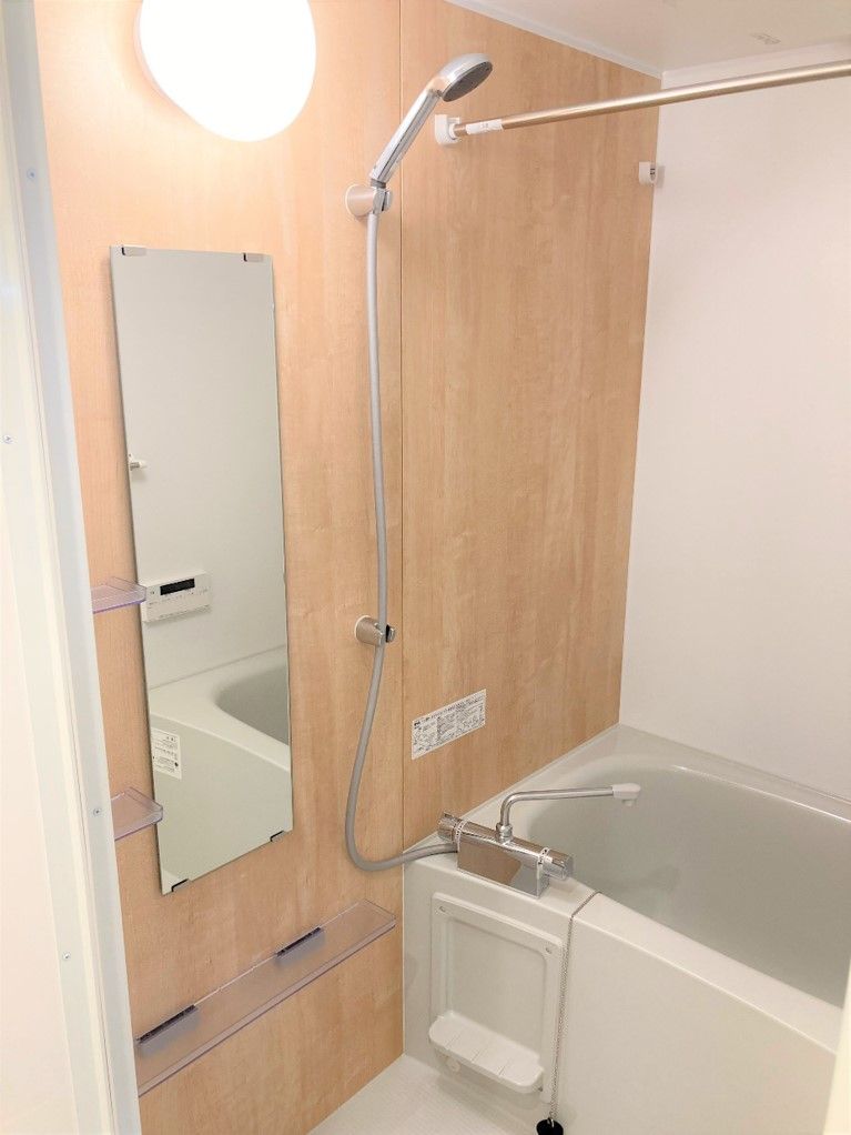 バス・シャワールーム