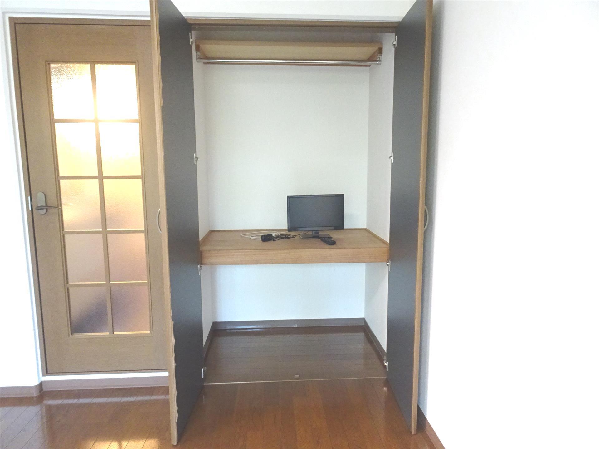 収納　洋室収納