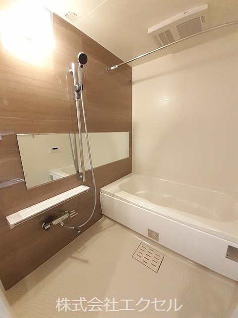 バス・シャワールーム　追い焚き付き