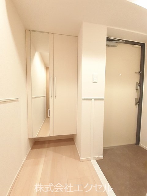 玄関　シューズボックス完備です。