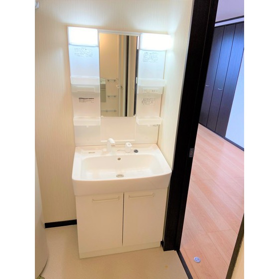 洗面設備　洗面所