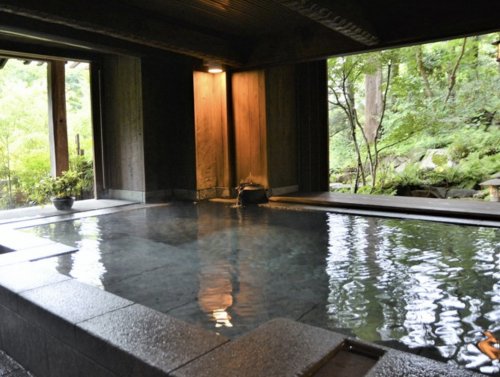 その他　岩の湯 (岩淵町)（その他）まで1648m