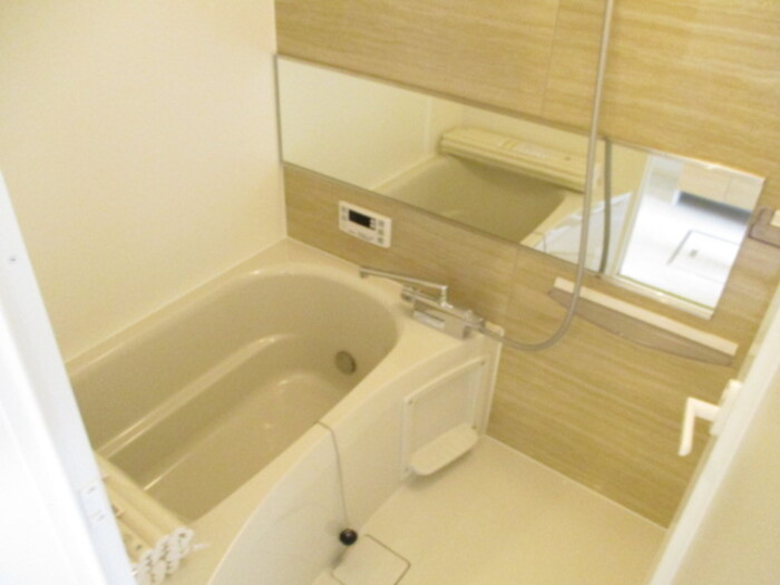 バス・シャワールーム　浴室