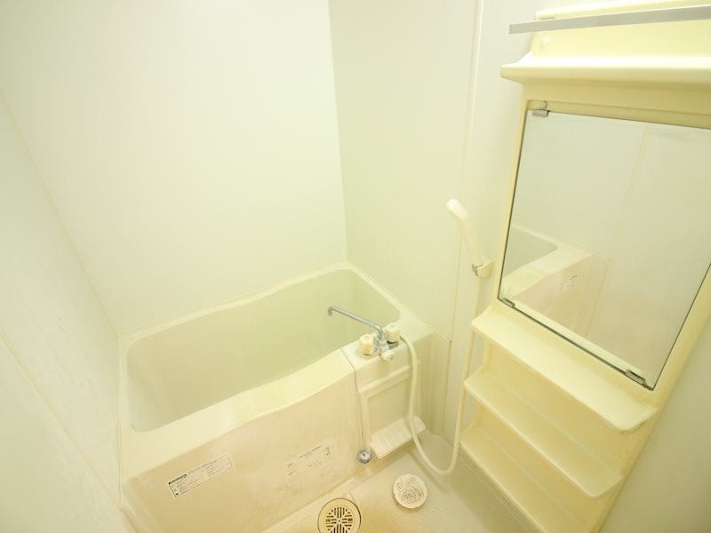 バス・シャワールーム　別号室イメージ