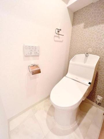 トイレ　トイレもきれいです