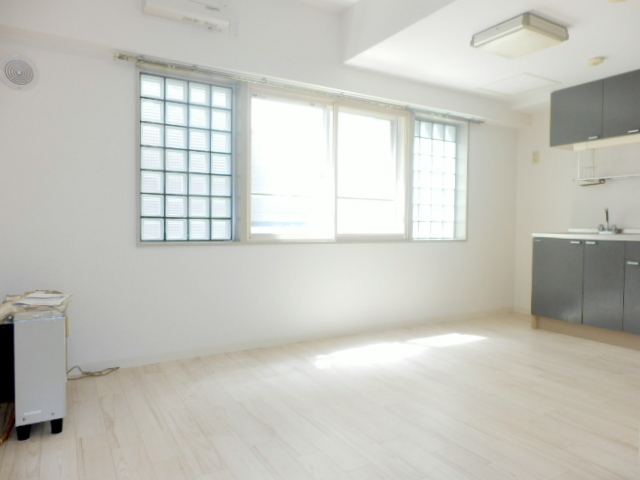 居室・リビング　南向きで日当たり良好です♪