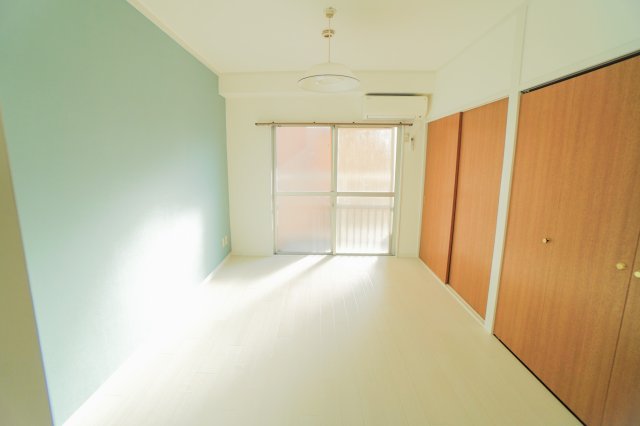 居室・リビング　使い勝手のいい洋室です