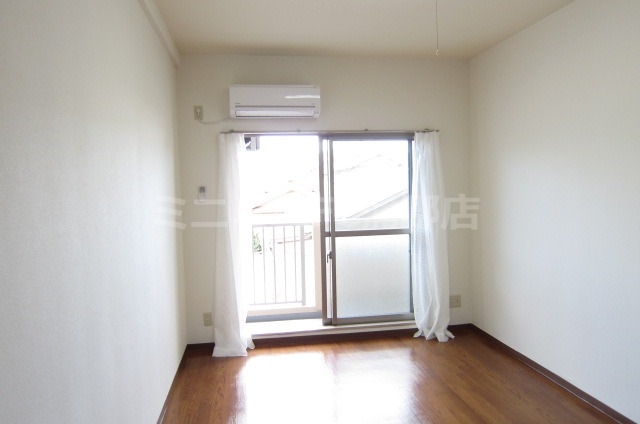 居室・リビング　同タイプ