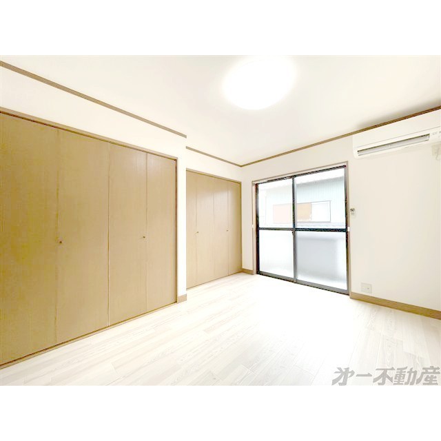 居室・リビング　洋室