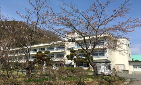 中学校　金田一中学校（中学校）まで1800m