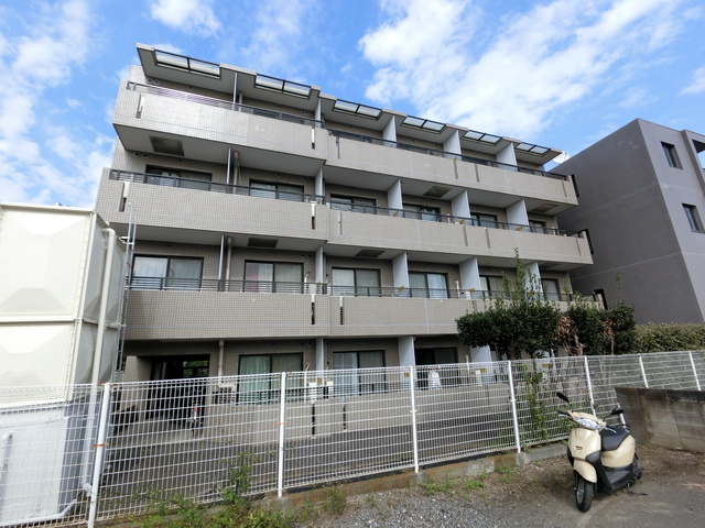 建物外観　京王電鉄京王線芦花公園駅から徒歩３分◎