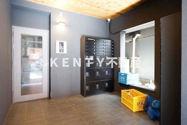 ロビー　落ち着いたロビーです