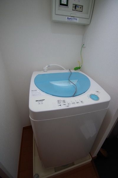 洗面設備　★洗濯機もついてます★