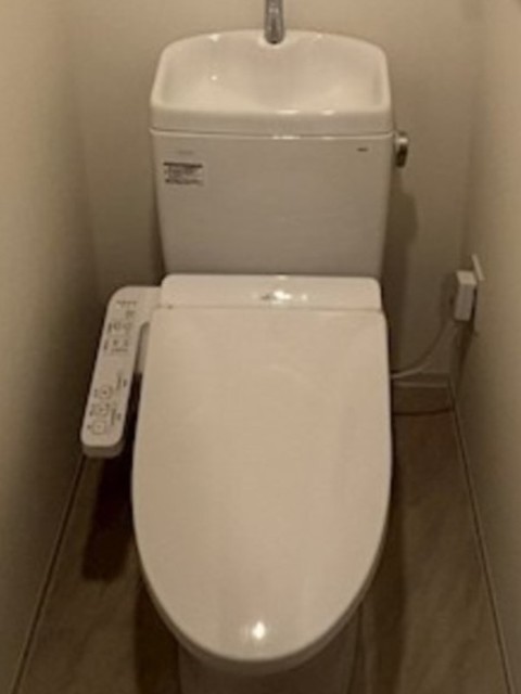 トイレ　シャワートイレ