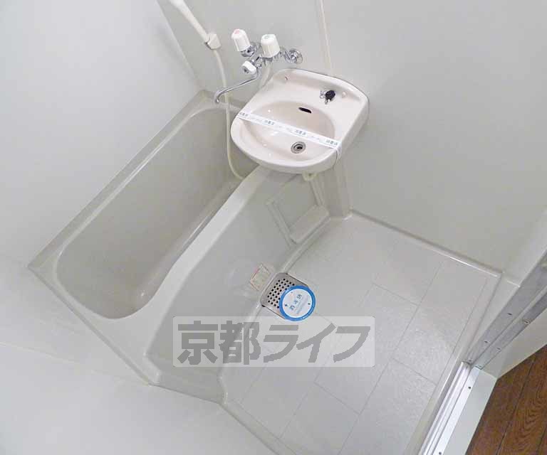 バス・シャワールーム　バスです。