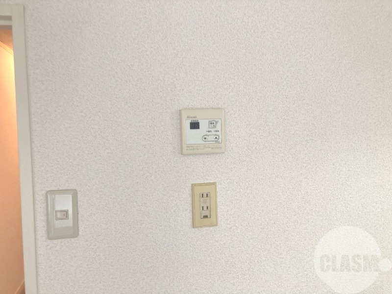 その他設備　給湯リモコン